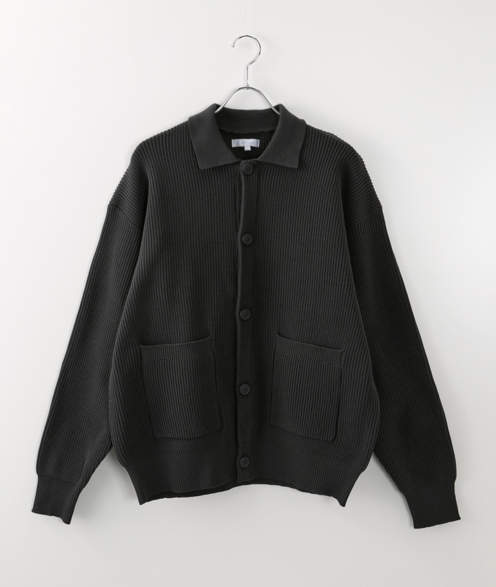 チャコルグレー