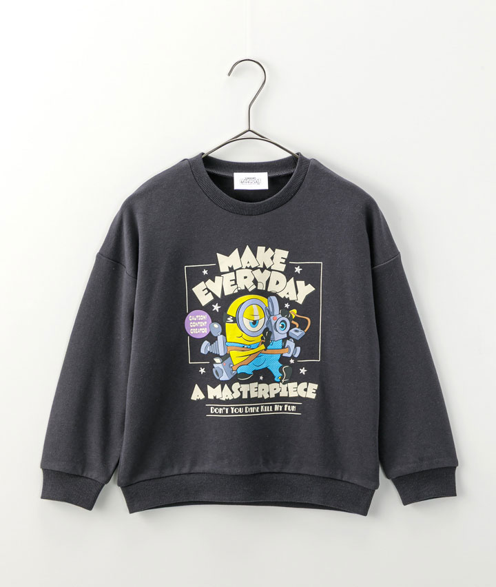 チャコルグレー