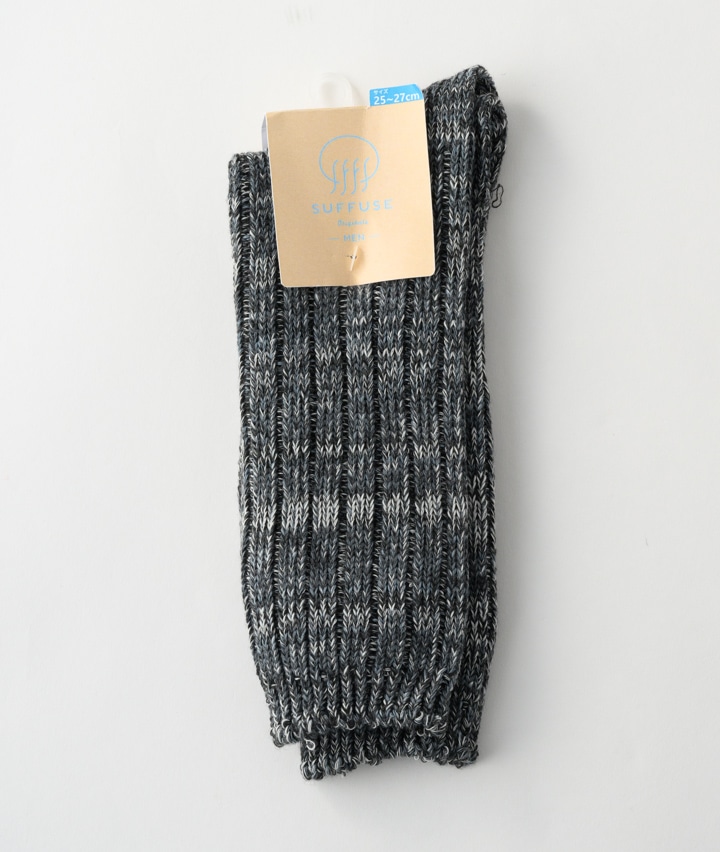 チャコルグレー