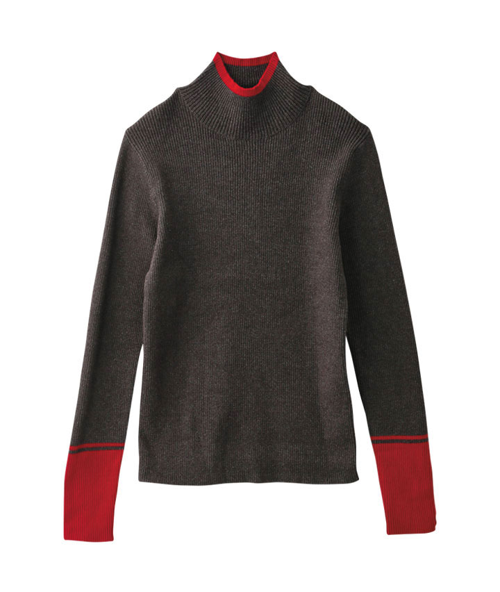 チャコルグレー