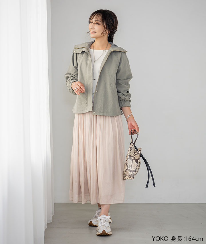 サテンギャザースカート