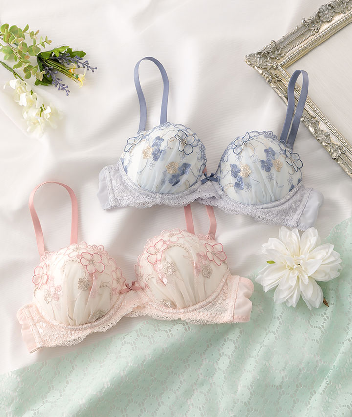（ふんわりメイク）フラワーモチーフノンワイヤーブラジャー