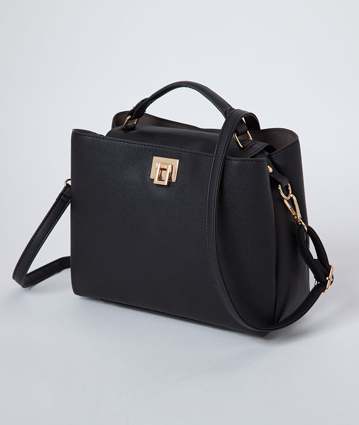 ヒネリ金具ショルダーバッグ