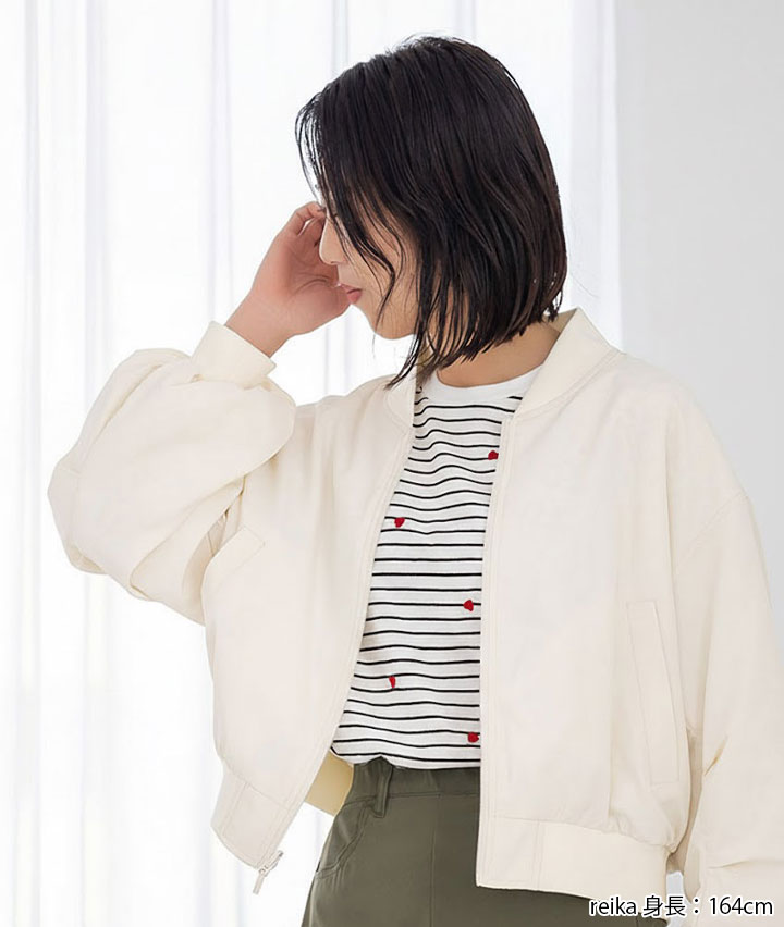 ハート総刺しゅうＴシャツ