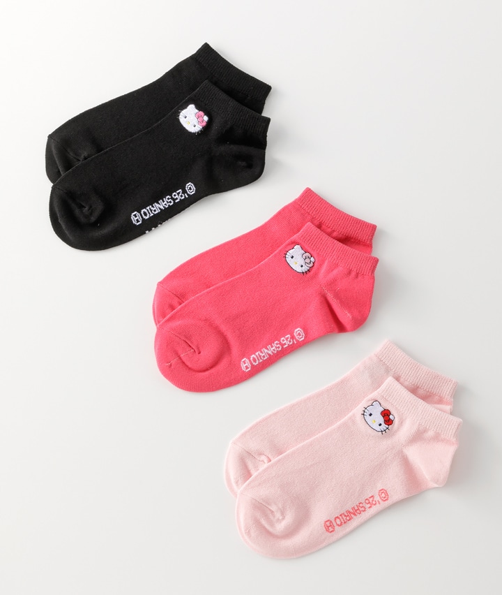 【サンリオキャラクターズ】（ハローキティ）（３足物）（接触冷感）スニーカーソックス