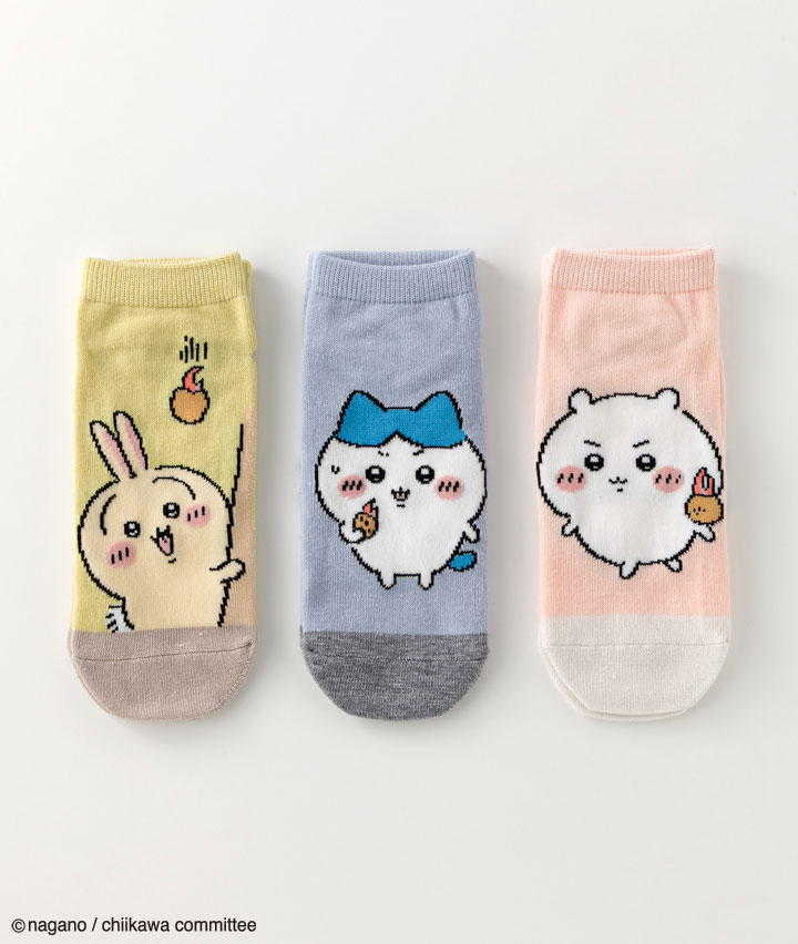 【ちいかわ】（３足組）（ちいかわ）（ハチワレ）（うさぎ）フロント柄ソックス