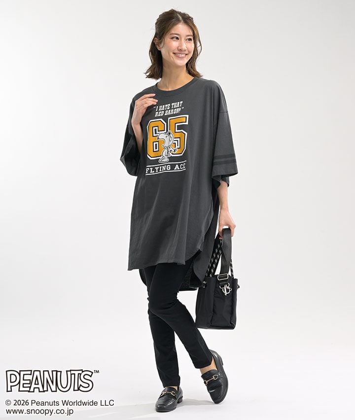 【ＰＥＡＮＵＴＳ】フットボールＴシャツ