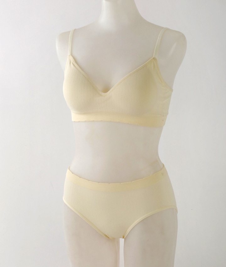（今っぽブラセット）（成型編み）リブハーフトップ＆ショーツセット