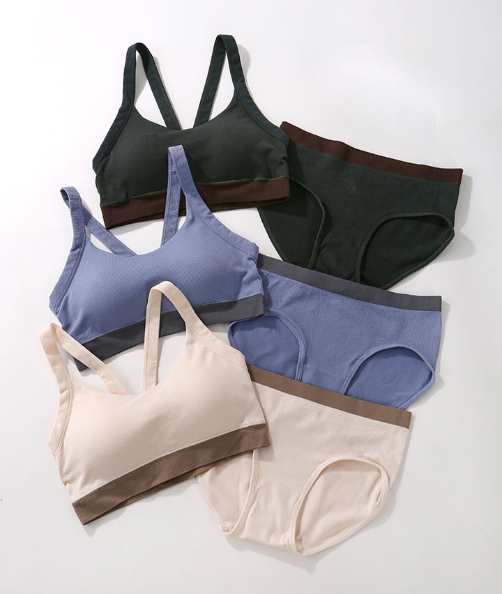 （今っぽブラセット）（成型編み）バイカラーハーフトップ＆ショーツセット