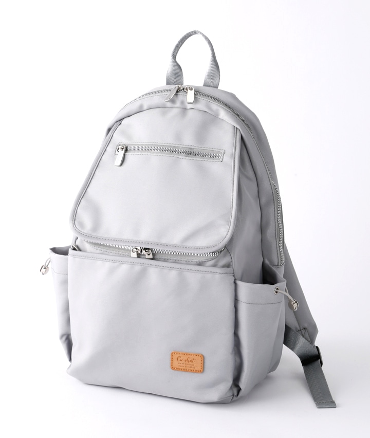 １０ポケット付きＰＣ対応リュック