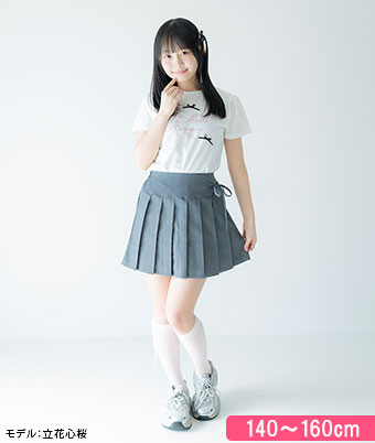 プリーツスカート