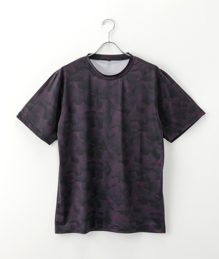 （接触冷感・ストレッチ）総柄Ｔシャツ