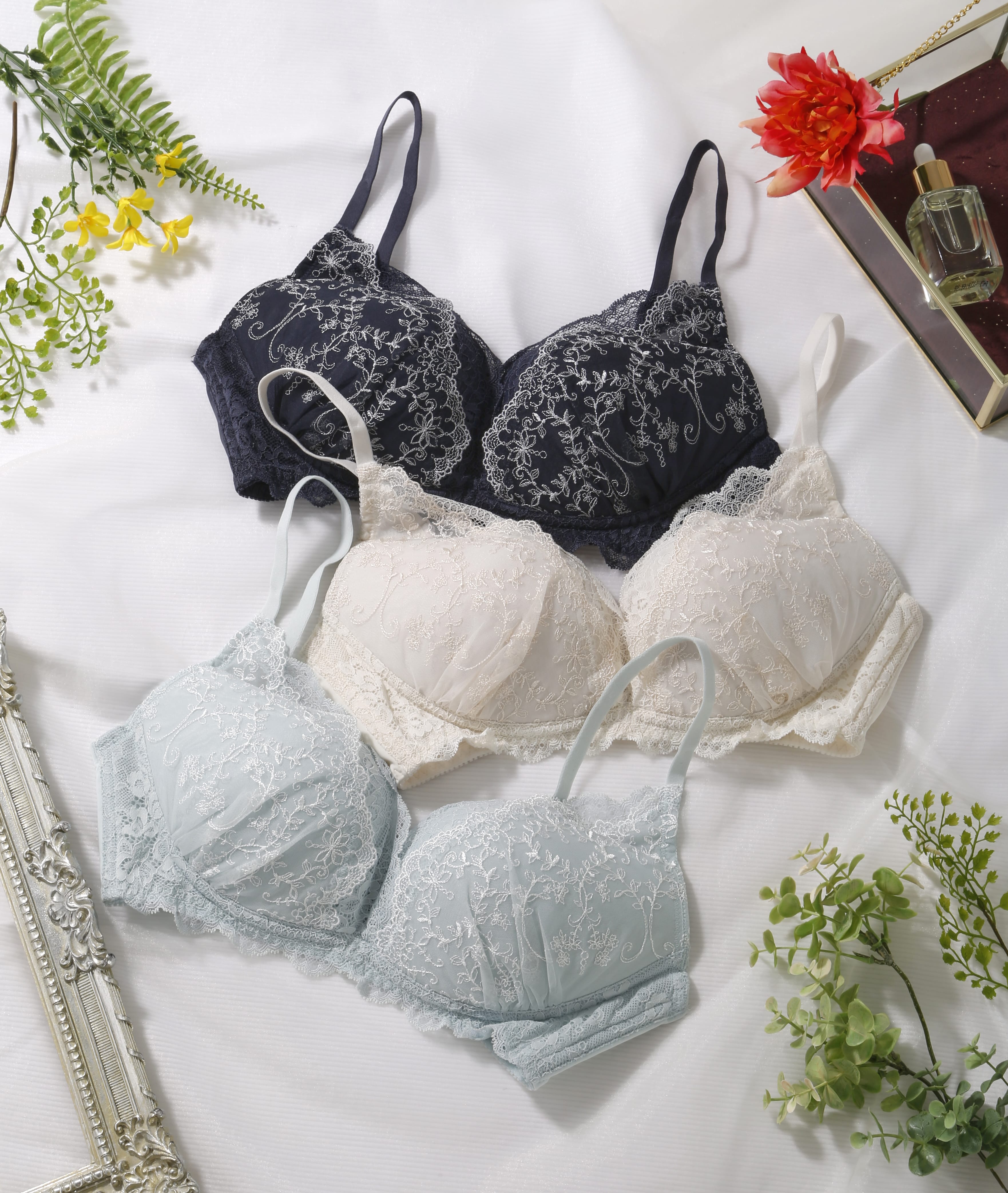 （ぴとブラ）チュールレースノンワイヤーブラジャー