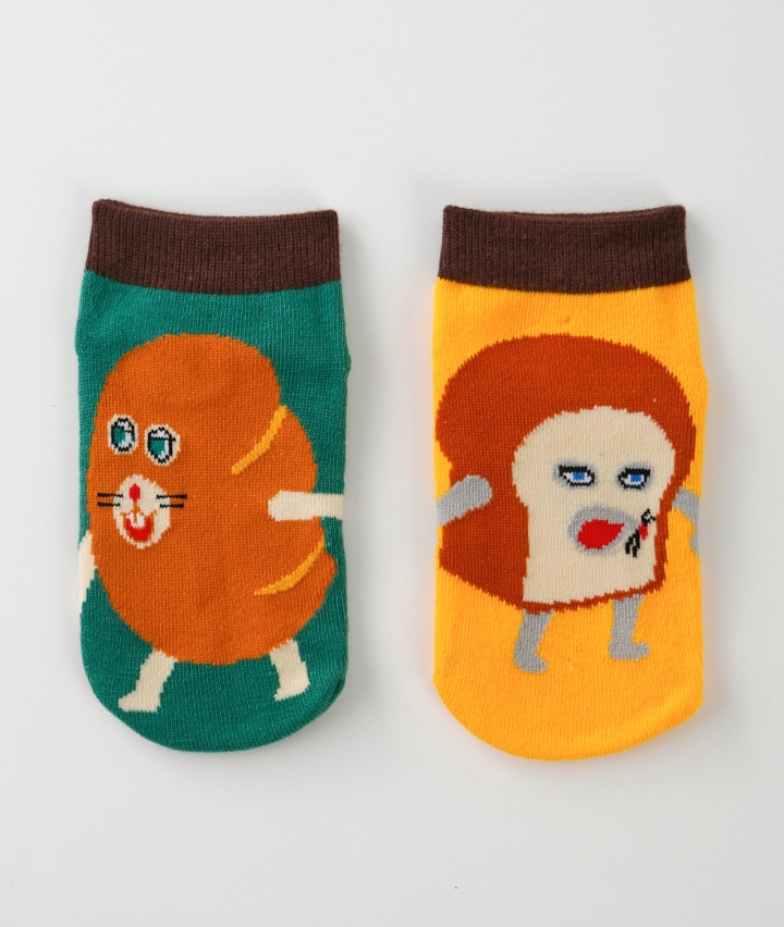 【パンどろぼう】（パンどろぼう×にせパンどろぼう）（１足物）フロント柄ソックス