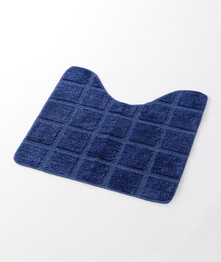 【医師が推奨する白金プラチナ抗菌防臭加工】トイレ足元マット　５５ｘ６０ｃｍ