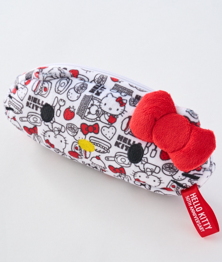 ハローキティ５０ＴＨシリーズフェイスペンポーチ　レッド