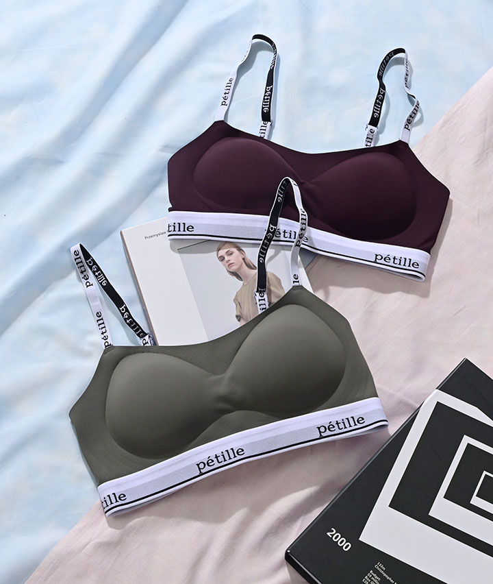 （ピタっと革命）ロゴテープシームレスハーフトップ