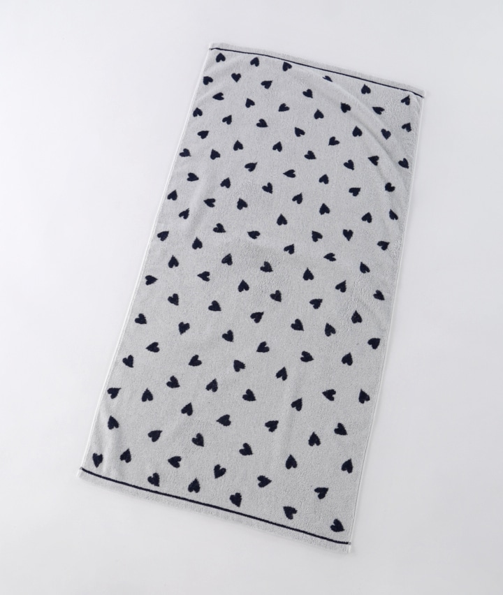 ハート柄バスタオル