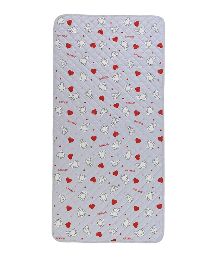 【Ｄｉｓｎｅｙ】（ベイマックス）敷パッド