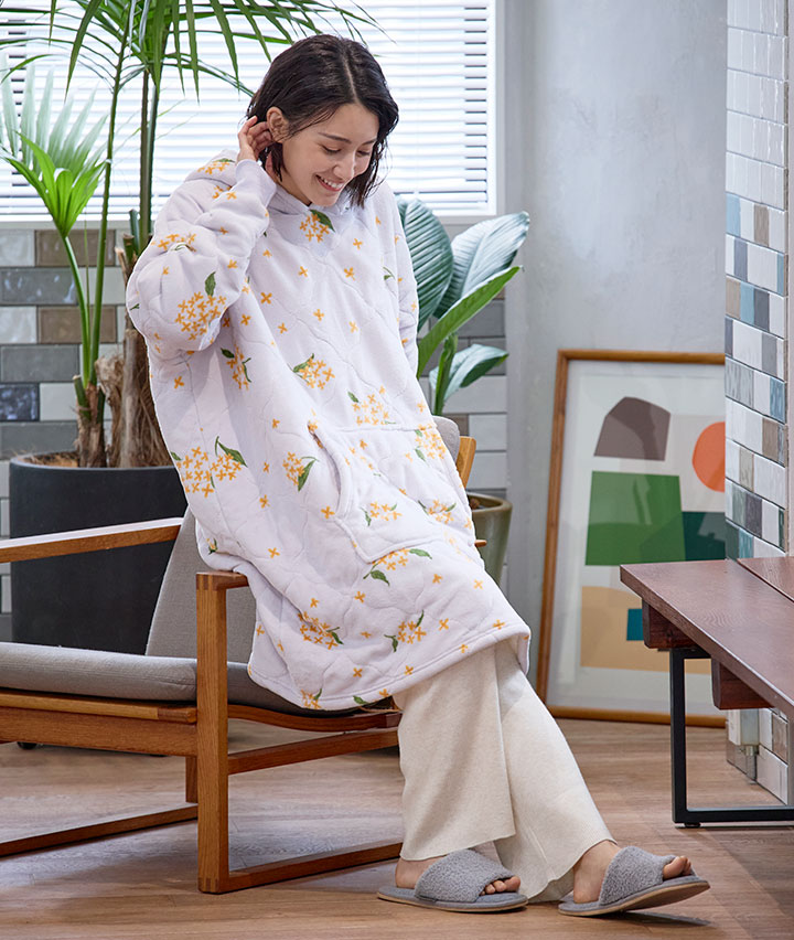 【生活の木　カレンデュラオイル配合】うるっとＭｏｉｓｔ　着る毛布