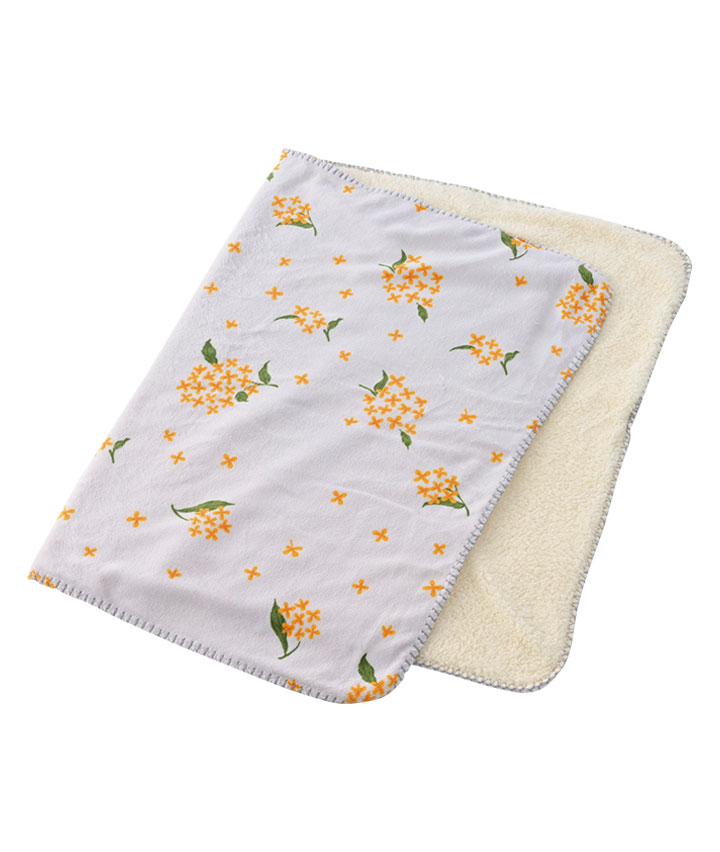 【生活の木　カレンデュラオイル配合】うるっとＭｏｉｓｔ　ひざかけ