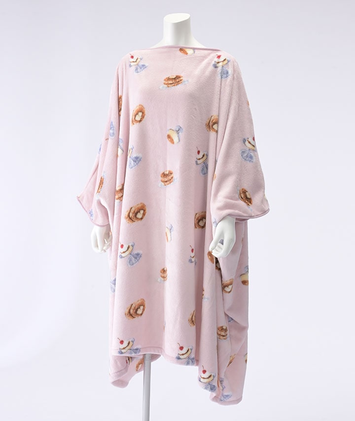 あったか着る毛布　かぶりタイプ　昭和レトロ