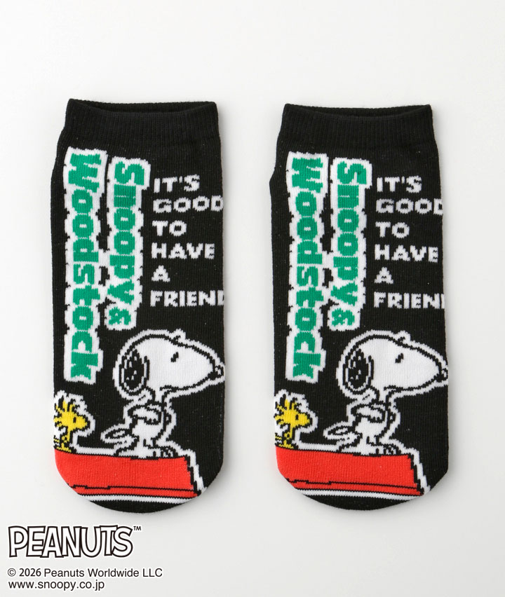 【ＰＥＡＮＵＴＳ】（スヌーピー）（１足物）フロント柄ソックス