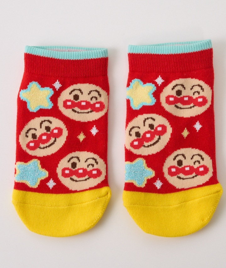 【それいけ！アンパンマン】（アンパンマン）（１足物）フロント柄ソックス